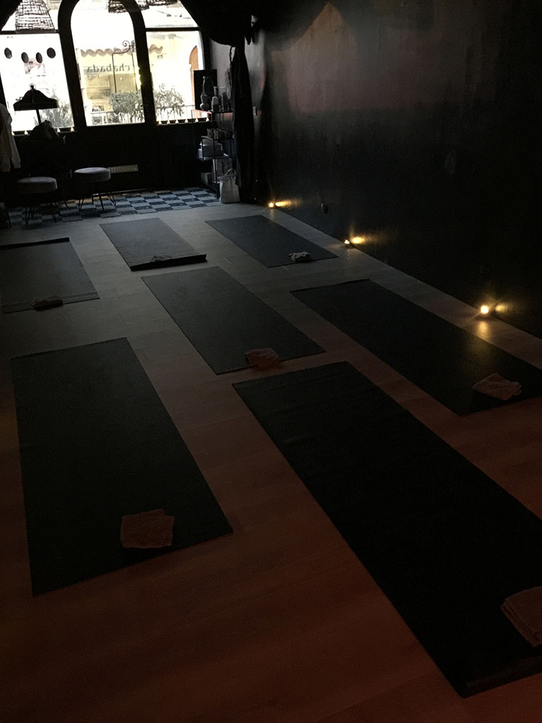 Studio Yoga